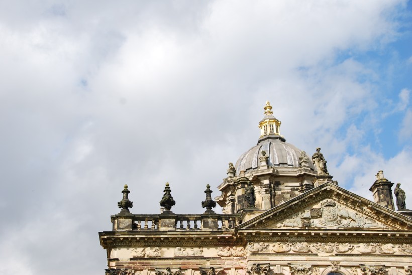 Castle Howard, Yorkshire, England www.bluemesablog.com