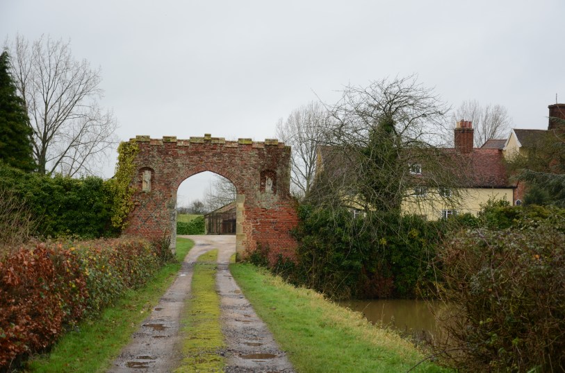 Moat Hall, England www.bluemesablog.com