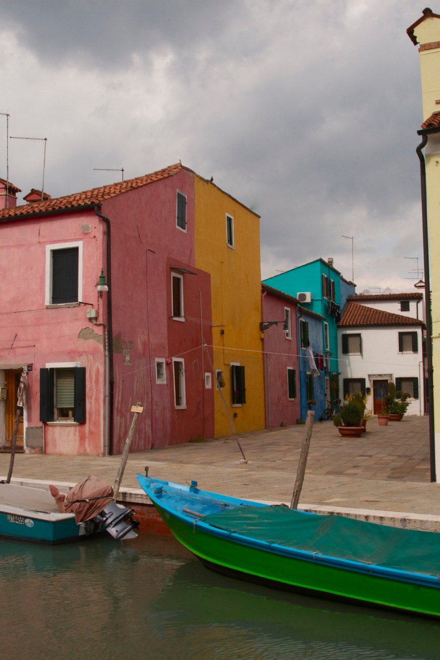 Burano, Venice www.bluemesablog.com