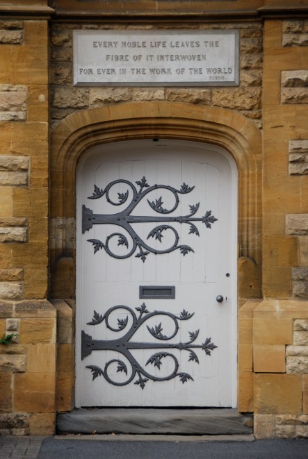 Broadway Tower, Cotswolds www.bluemesablog.com