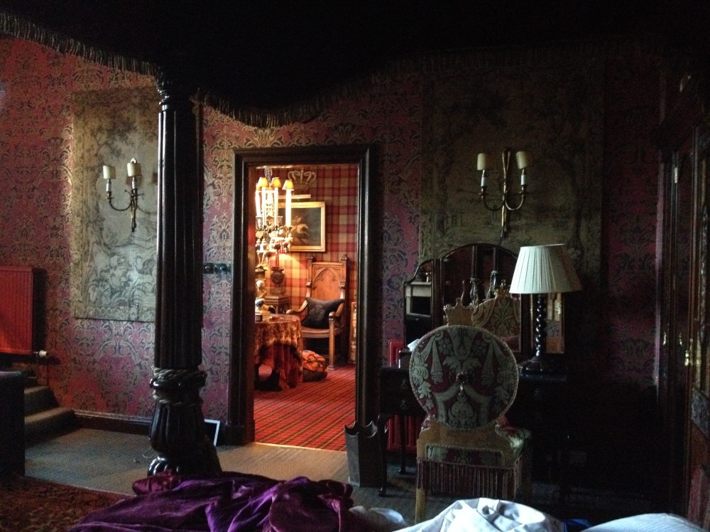 The Witchery, Edinburgh, Scotland, medieval bedchamber www.bluemesablog.com